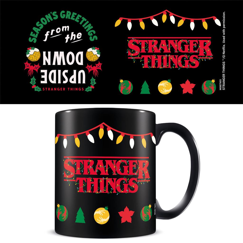 Stranger things Mug & Gift Set Key Ring Black